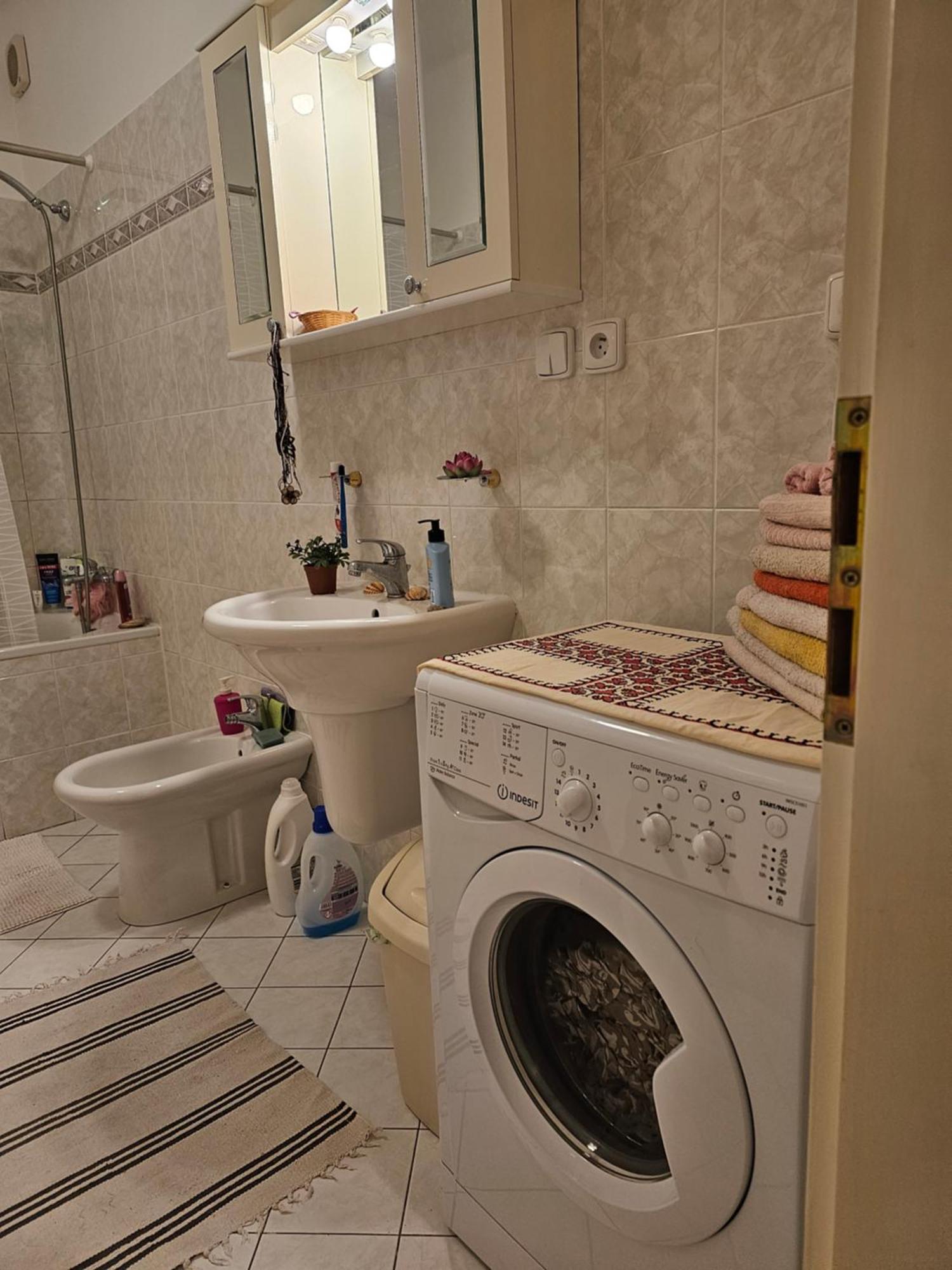Laxmi Happy Home In Historical プラハ 部屋 写真